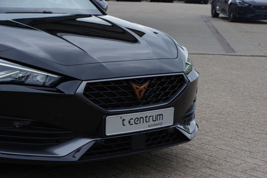 CUPRA Leon 1.4 e-Hybrid 204 PK VZ Adrenaline PHEV, Stoelverwarming, Kuipstoelen, Carplay, Sfeerverlichting