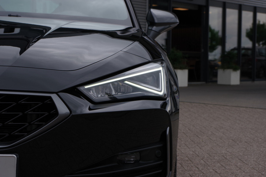 CUPRA Leon 1.4 e-Hybrid 204 PK VZ Adrenaline PHEV, Stoelverwarming, Kuipstoelen, Carplay, Sfeerverlichting
