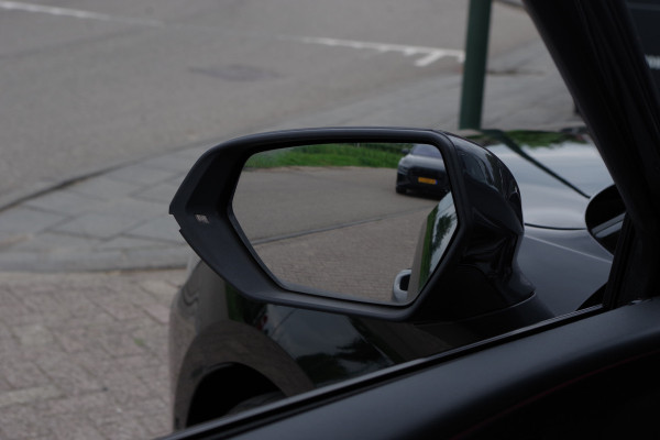 CUPRA Leon 1.4 e-Hybrid 204 PK VZ Adrenaline PHEV, Stoelverwarming, Kuipstoelen, Carplay, Sfeerverlichting