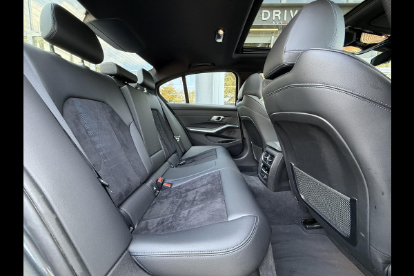 BMW 3-serie 330e High Executive M-Sport|schuif-/kanteldak|ACC|HUD|HIFI|Memory|Cam|SOH85%