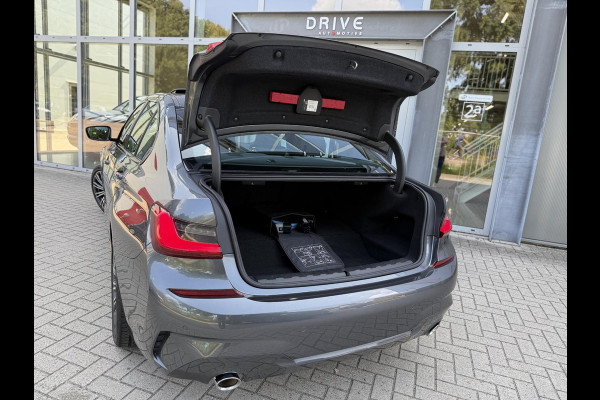 BMW 3-serie 330e High Executive M-Sport|schuif-/kanteldak|ACC|HUD|HIFI|Memory|Cam|SOH85%