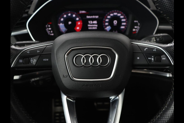 Audi Q3 35 TFSI S Line Pro Line S | Panoramadak | Stoelverwarming | Adaptive cruise | Carplay | Trekhaak | Keyless | Virual Cockpit | Half leder | DAB | Full LED