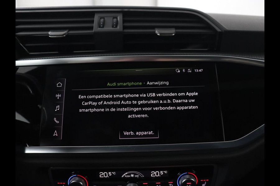 Audi Q3 35 TFSI S Line Pro Line S | Panoramadak | Stoelverwarming | Adaptive cruise | Carplay | Trekhaak | Keyless | Virual Cockpit | Half leder | DAB | Full LED