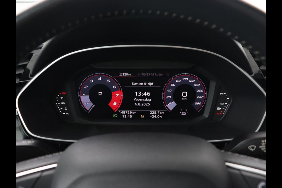 Audi Q3 35 TFSI S Line Pro Line S | Panoramadak | Stoelverwarming | Adaptive cruise | Carplay | Trekhaak | Keyless | Virual Cockpit | Half leder | DAB | Full LED