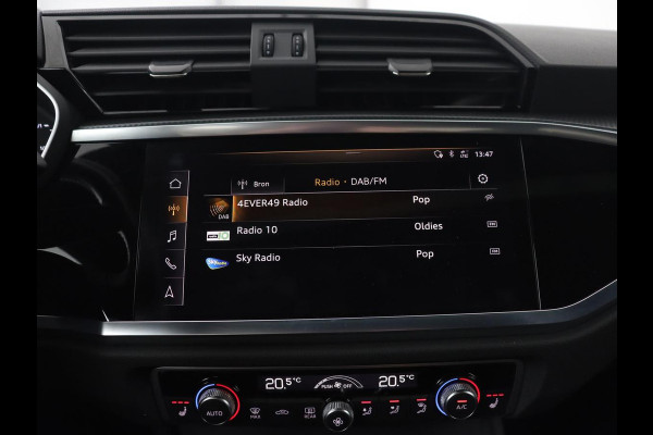 Audi Q3 35 TFSI S Line Pro Line S | Panoramadak | Stoelverwarming | Adaptive cruise | Carplay | Trekhaak | Keyless | Virual Cockpit | Half leder | DAB | Full LED
