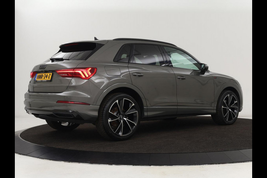 Audi Q3 35 TFSI S Line Pro Line S | Panoramadak | Stoelverwarming | Adaptive cruise | Carplay | Trekhaak | Keyless | Virual Cockpit | Half leder | DAB | Full LED