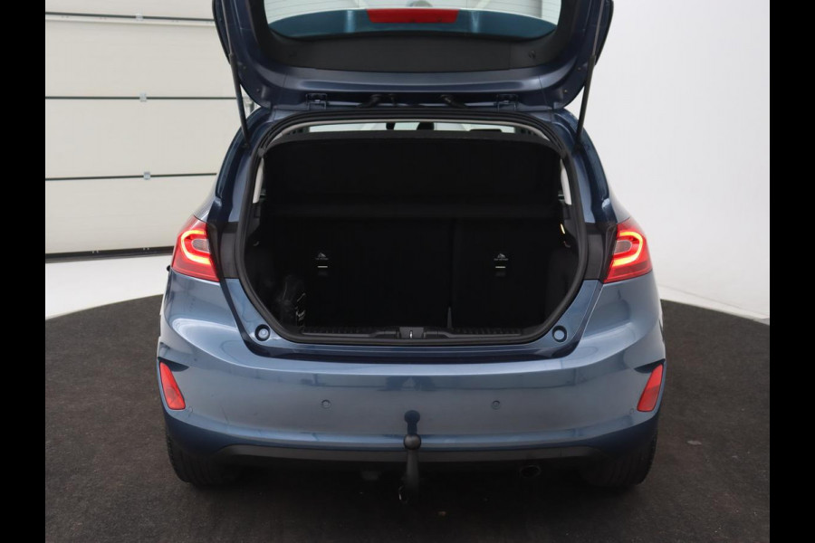 Ford Fiesta 1.0 EcoBoost Titanium | Stoel & stuurverwarming | Trekhaak | Carplay | Climate control | Cruise control | Verwarmde voorruit | Parkeerhulp