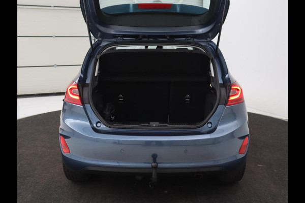 Ford Fiesta 1.0 EcoBoost Titanium | Stoel & stuurverwarming | Trekhaak | Carplay | Climate control | Cruise control | Verwarmde voorruit | Parkeerhulp