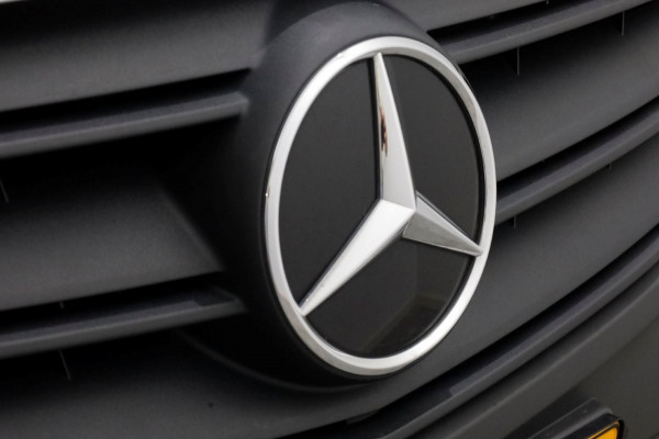 Mercedes-Benz Vito 114 CDI 136pk Compact 9G Automaat 2x Schuifdeur/LED/Camera/Inrichting 05-2022