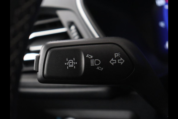 Ford Kuga 2.5 PHEV Vignale | Panoramadak | Head-Up | Stoel & stuurverwarming | Adaptive cruise | Trekhaak | Leder | Camera | Achterbankverwarming | Carplay | Digital Cockpit | Navigatie