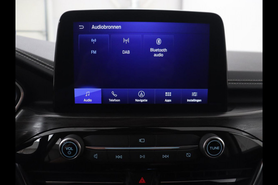 Ford Kuga 2.5 PHEV Vignale | Panoramadak | Head-Up | Stoel & stuurverwarming | Adaptive cruise | Trekhaak | Leder | Camera | Achterbankverwarming | Carplay | Digital Cockpit | Navigatie