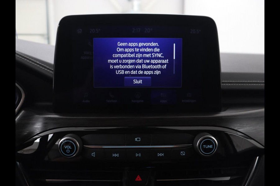 Ford Kuga 2.5 PHEV Vignale | Panoramadak | Head-Up | Stoel & stuurverwarming | Adaptive cruise | Trekhaak | Leder | Camera | Achterbankverwarming | Carplay | Digital Cockpit | Navigatie