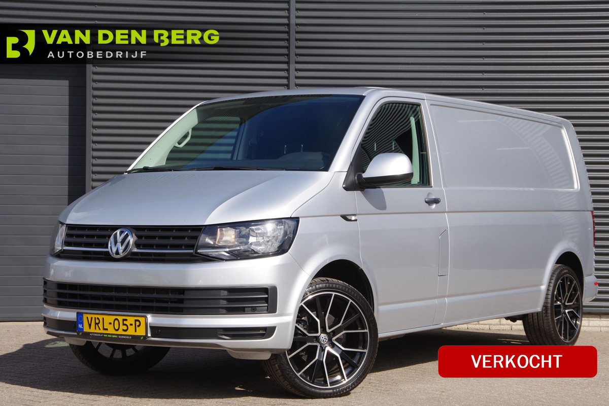 Volkswagen Transporter 2.0 TDI L2 150PK, AIRCO, CRUISE, NAVI, PARKEERSENSOREN, STOELVERWARMING DUBBELE CABINE LEVERBAAR Volkswagen Transporter 2.0 TDI L2 150PK, AIRCO, CRUISE, NAVI, PARKEERSENSOREN, STOELVERWARMING DUBBELE CABINE LEVERBAAR