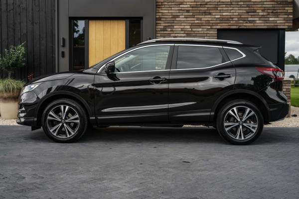 Nissan QASHQAI 1.3 DIG-T 160PK N-Connecta Automaat/Pano/360