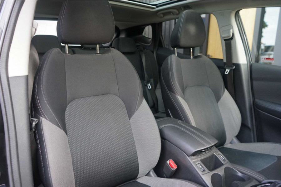 Nissan QASHQAI 1.3 DIG-T 160PK N-Connecta Automaat/Pano/360