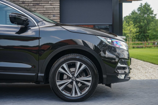 Nissan QASHQAI 1.3 DIG-T 160PK N-Connecta Automaat/Pano/360