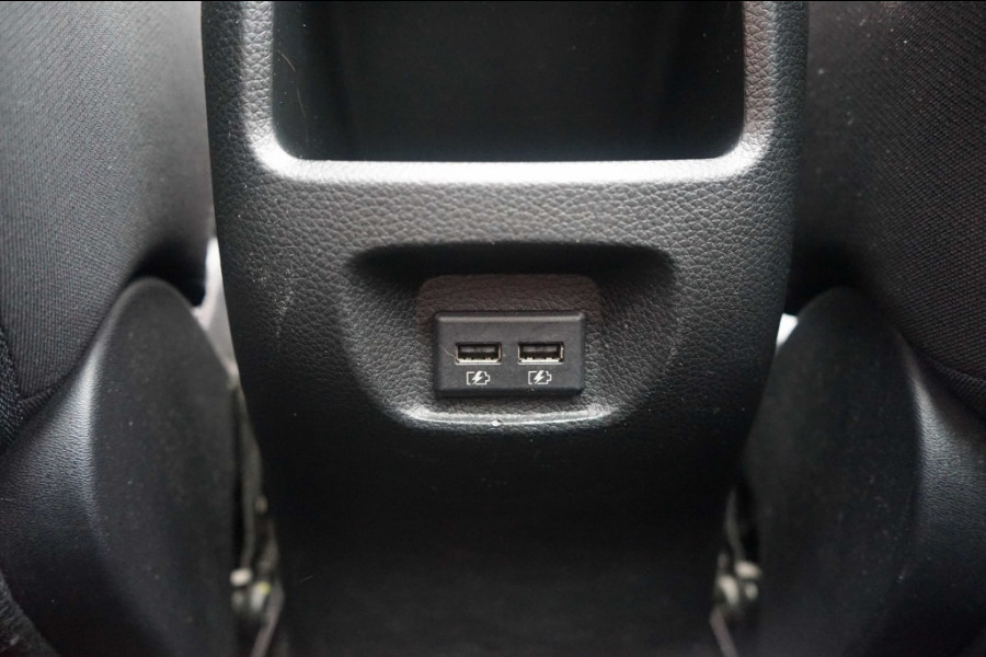 Nissan QASHQAI 1.3 DIG-T 160PK N-Connecta Automaat/Pano/360