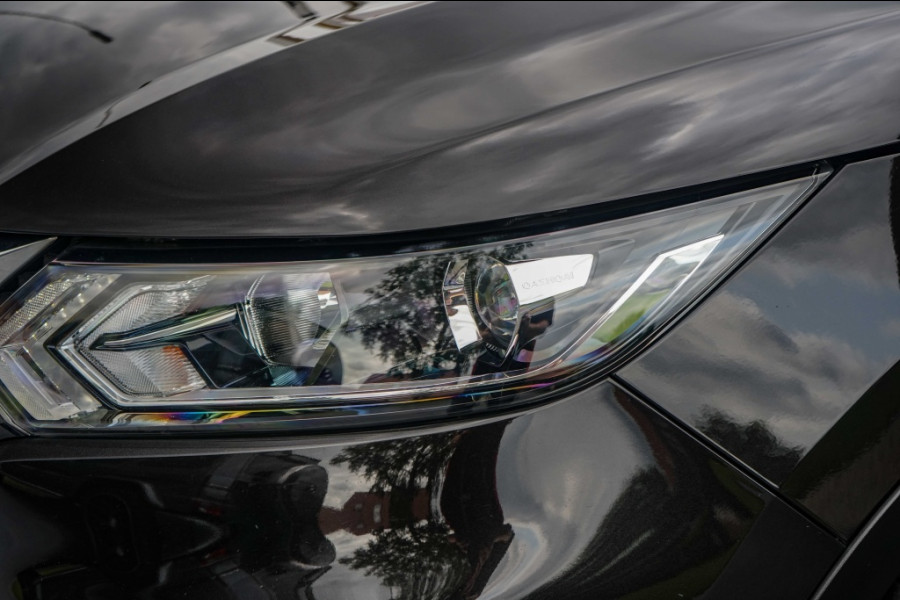 Nissan QASHQAI 1.3 DIG-T 160PK N-Connecta Automaat/Pano/360
