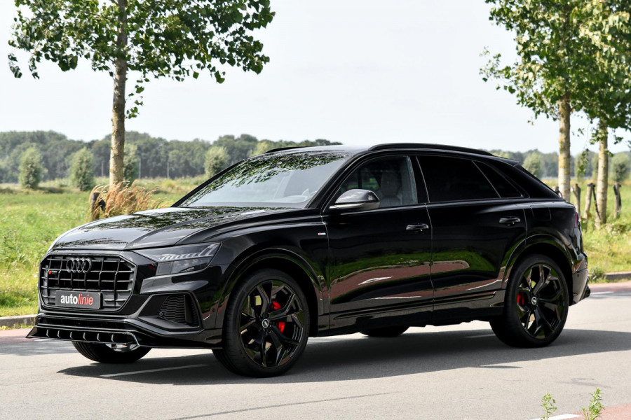 Audi Q8 55 TFSI e quattro 3x S-Line. RS stoelen, Softcl, Luchtv, B&O, Trekh, Matrix, Sfeer, 23'', Camera, CarPlay!