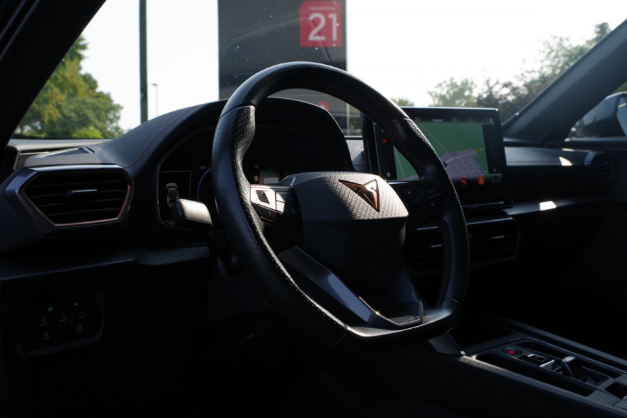 CUPRA Formentor 1.4 e-Hybrid 245 PK VZ Copper Edition, Adap. Cruise Control, Panoramadak, LED
