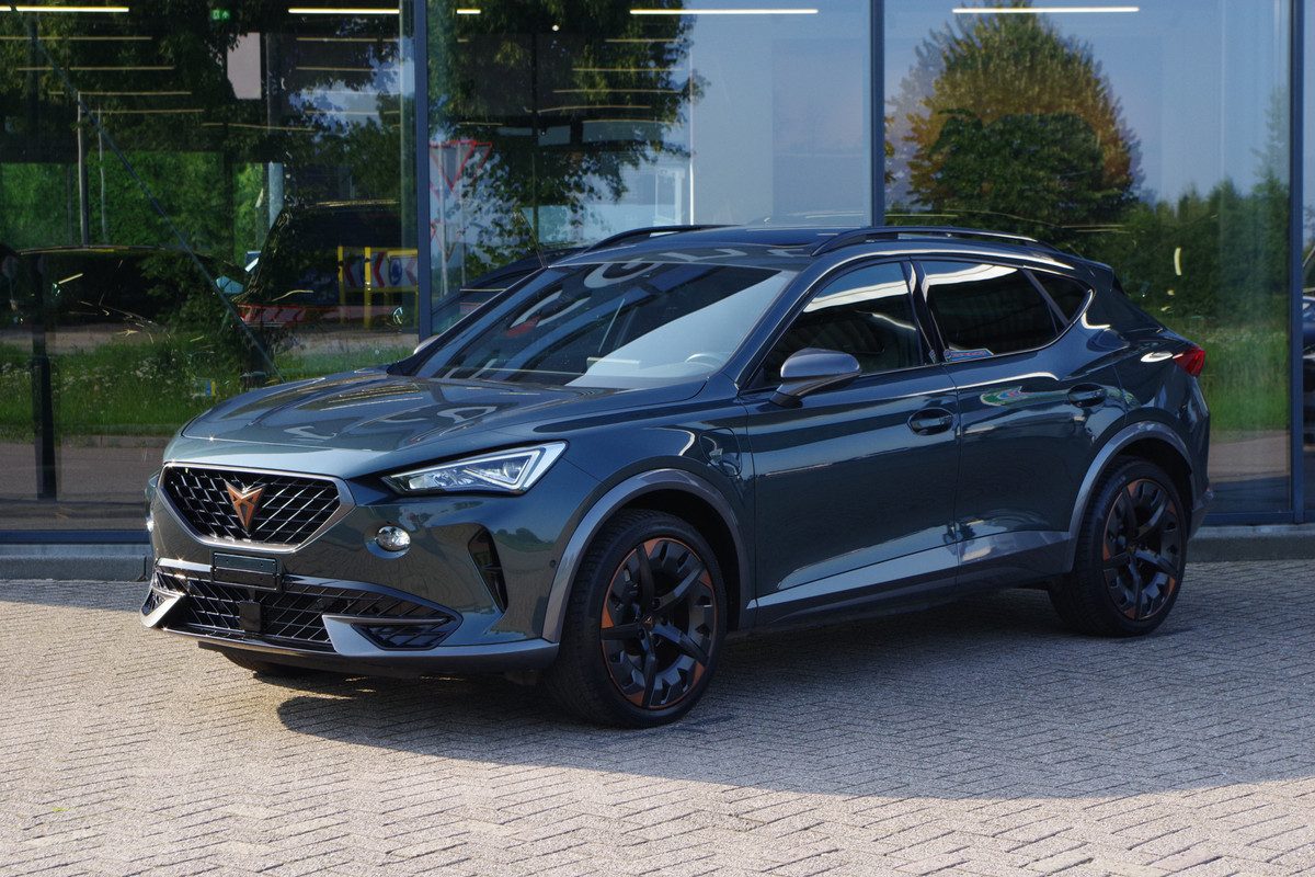 CUPRA Formentor 1.4 e-Hybrid 245 PK VZ Copper Edition, Adap. Cruise Control, Panoramadak, LED