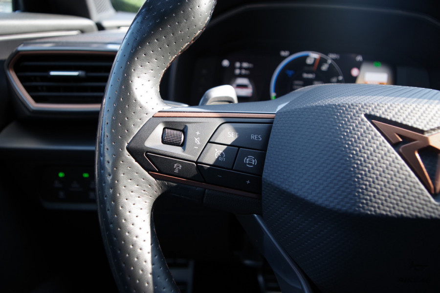 CUPRA Formentor 1.4 e-Hybrid 245 PK VZ Copper Edition, Adap. Cruise Control, Panoramadak, LED