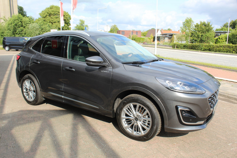 Ford Kuga 2.5 PHEV Vignale, Zeer veel comfort voor weinig Leder bekleding , winter pack , Camera , Navigatie , Cruis LED dag rijverlichting , 1500kg trekgewicht