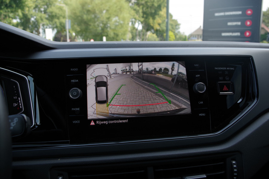 Volkswagen Taigo 1.5 TSI 150 PK R-Line, Trekhaak, Adap. Cruise Control, LED, Carplay