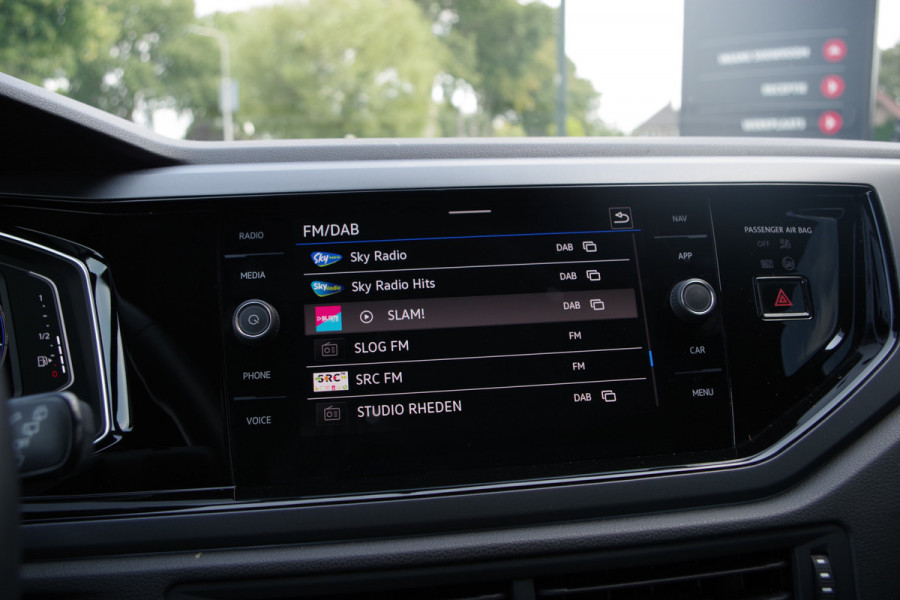 Volkswagen Taigo 1.5 TSI 150 PK R-Line, Trekhaak, Adap. Cruise Control, LED, Carplay