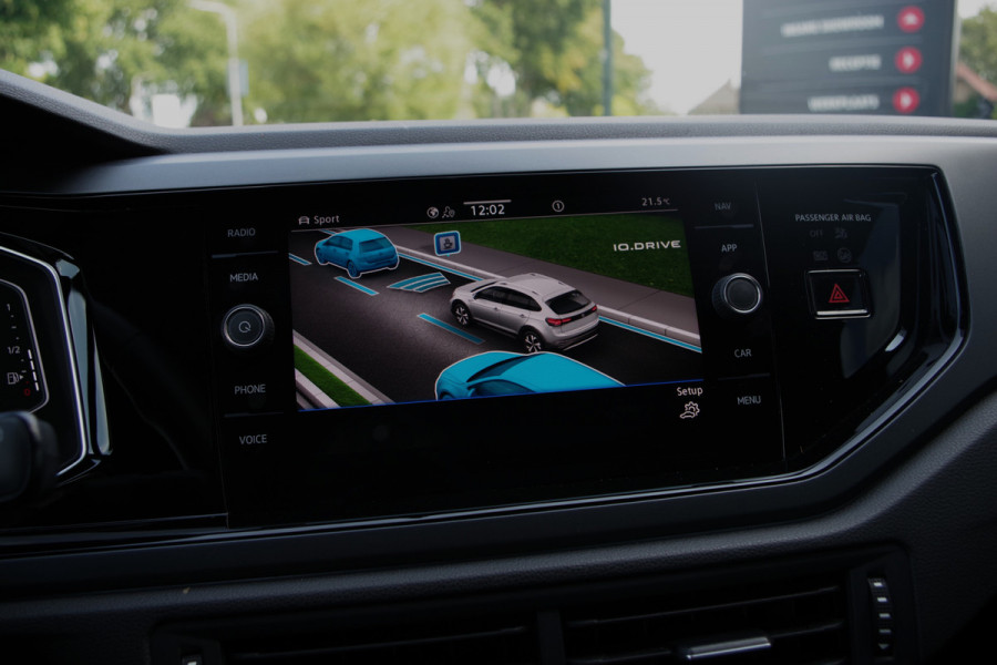 Volkswagen Taigo 1.5 TSI 150 PK R-Line, Trekhaak, Adap. Cruise Control, LED, Carplay
