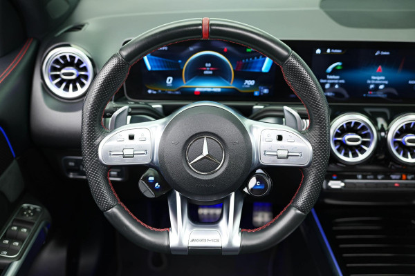 Mercedes-Benz Glb AMG 35 4MATIC Premium Plus |Pano|7zits|Ambient|Camera|
