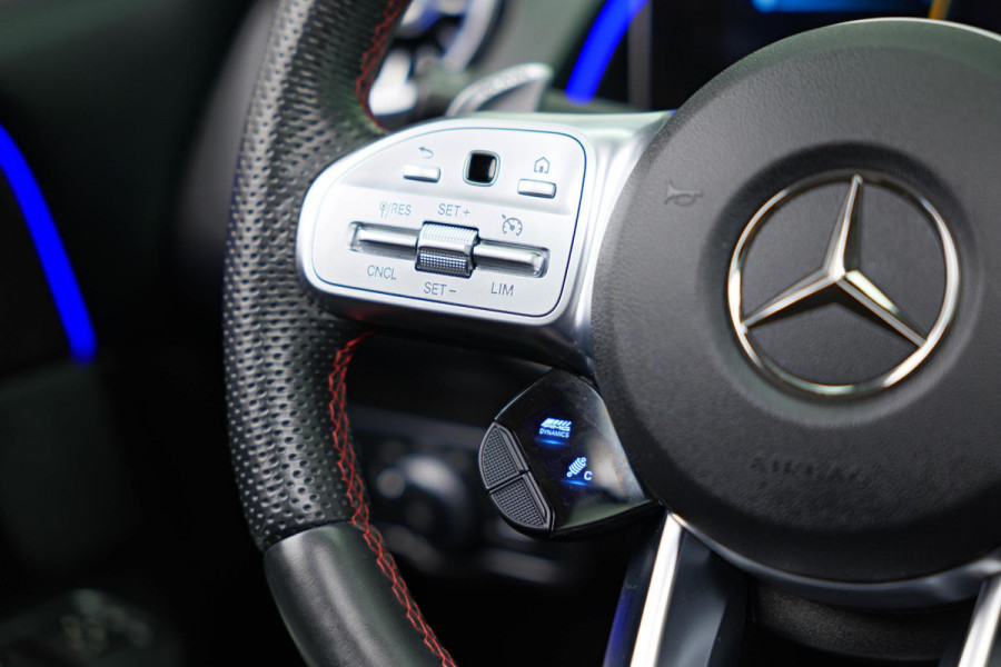 Mercedes-Benz Glb AMG 35 4MATIC Premium Plus |Pano|7zits|Ambient|Camera|