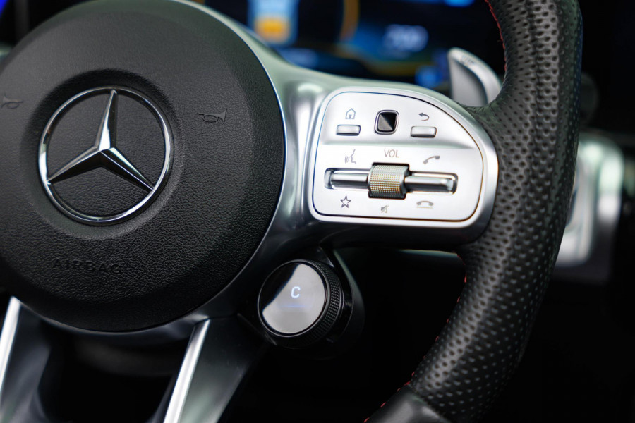 Mercedes-Benz Glb AMG 35 4MATIC Premium Plus |Pano|7zits|Ambient|Camera|
