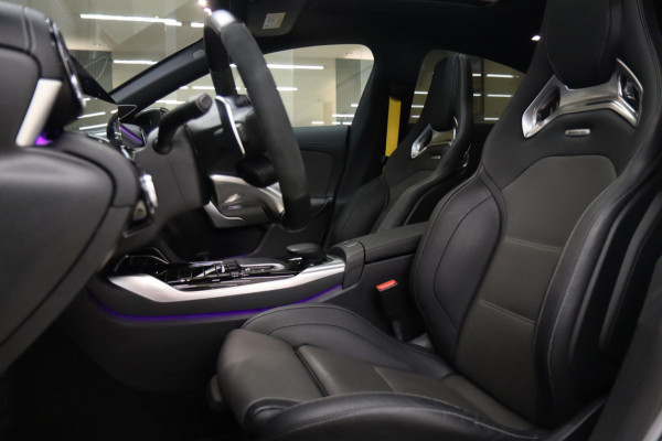Mercedes-Benz CLA-Klasse AMG 45 / PANO/MEMORY/H&K/SFEER/CAM/LEER/BOMVOLL