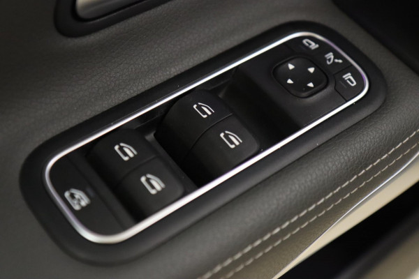 Mercedes-Benz CLA-Klasse AMG 45 / PANO/MEMORY/H&K/SFEER/CAM/LEER/BOMVOLL
