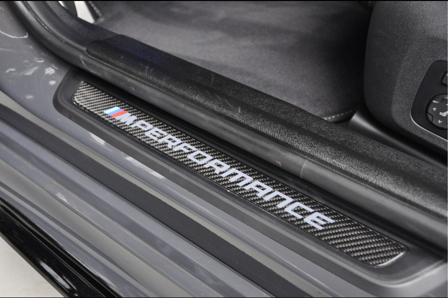 BMW 3-serie M340i xDrive High Executive | PANO | CARBON | M-PERFORMANCE | LASER LED | HUD | 360 | ACC | BLINDSPOT |