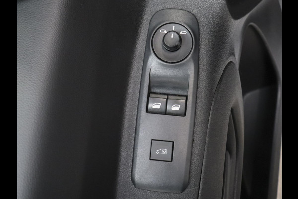 Opel Combo 1.5D L1H1 Edition Airco Navigatie Trekhaak Carplay
