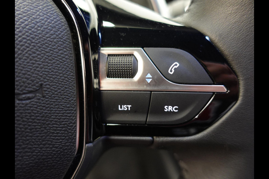 Peugeot 2008 1.2 PureTech 130pk Automaat Allure Navigatie Apple Carplay/Android Auto 360 camera Parkeersensoren Blind Spot Assist Adaptive Cruise Control Stoelverwarming Getinte ramen Climate Control