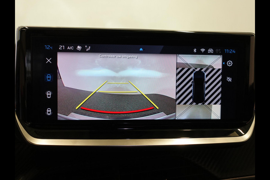 Peugeot 2008 1.2 PureTech 130pk Automaat Allure Navigatie Apple Carplay/Android Auto 360 camera Parkeersensoren Blind Spot Assist Adaptive Cruise Control Stoelverwarming Getinte ramen Climate Control