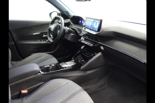 Peugeot 2008 1.2 PureTech 130pk Automaat Allure Navigatie Apple Carplay/Android Auto 360 camera Parkeersensoren Blind Spot Assist Adaptive Cruise Control Stoelverwarming Getinte ramen Climate Control