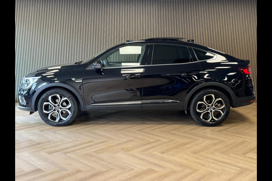 Renault Arkana 1.6 E-Tech Hybrid 145 Intens AUT. PANO ADAPTIEVE CRUISE CONTROL LANE ASSIST CAMERA PARKEERSENSOREN APPLE CARPLAY