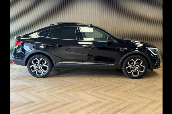 Renault Arkana 1.6 E-Tech Hybrid 145 Intens AUT. PANO ADAPTIEVE CRUISE CONTROL LANE ASSIST CAMERA PARKEERSENSOREN APPLE CARPLAY