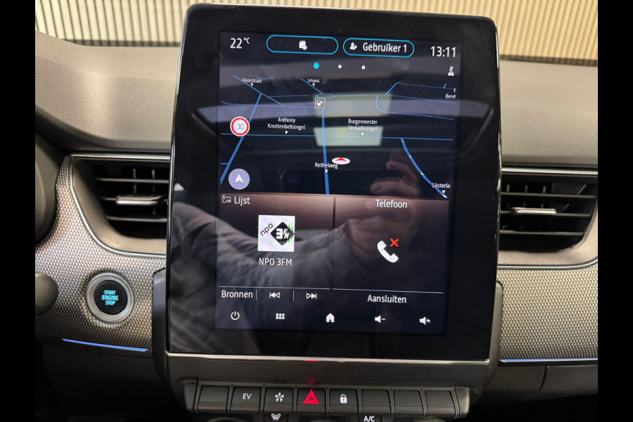 Renault Arkana 1.6 E-Tech Hybrid 145 Intens AUT. PANO ADAPTIEVE CRUISE CONTROL LANE ASSIST CAMERA PARKEERSENSOREN APPLE CARPLAY