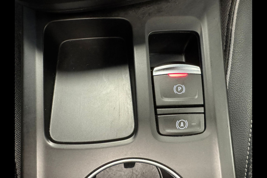 Renault Arkana 1.6 E-Tech Hybrid 145 Intens AUT. PANO ADAPTIEVE CRUISE CONTROL LANE ASSIST CAMERA PARKEERSENSOREN APPLE CARPLAY