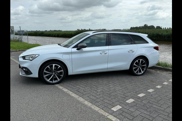 Seat Leon Sportstourer 1.4 TSI eHybrid PHEV FR digi daschboard vol opties mooie auto