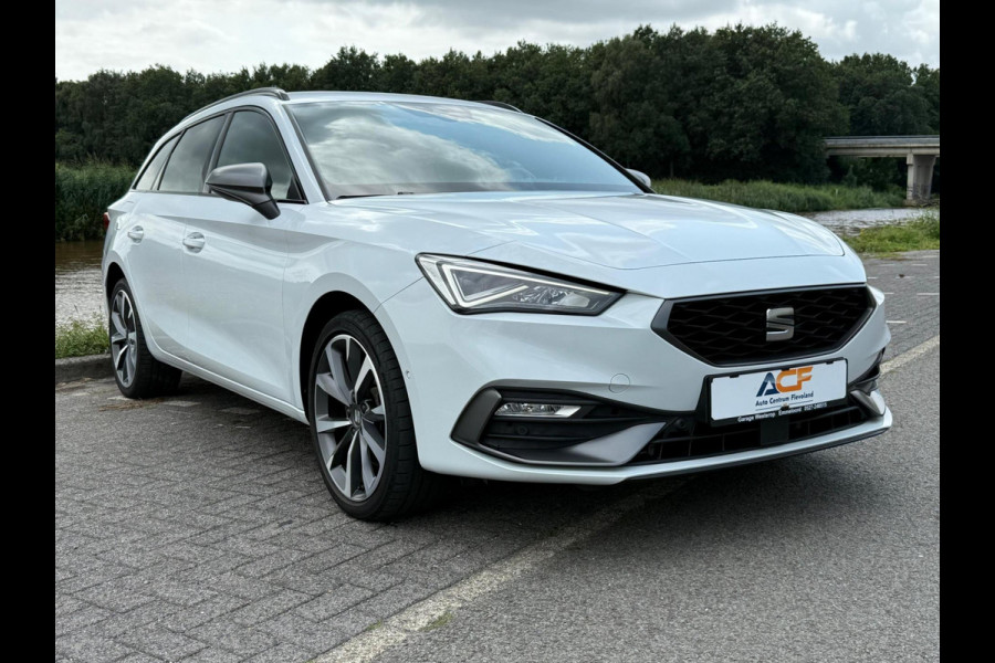 Seat Leon Sportstourer 1.4 TSI eHybrid PHEV FR digi daschboard vol opties mooie auto