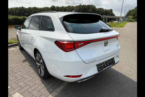 Seat Leon Sportstourer 1.4 TSI eHybrid PHEV FR digi daschboard vol opties mooie auto