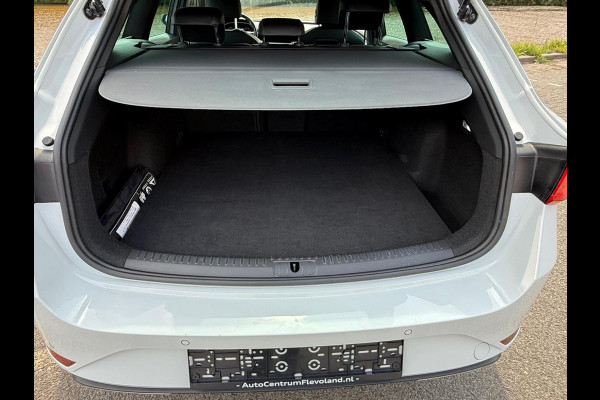 Seat Leon Sportstourer 1.4 TSI eHybrid PHEV FR digi daschboard vol opties mooie auto
