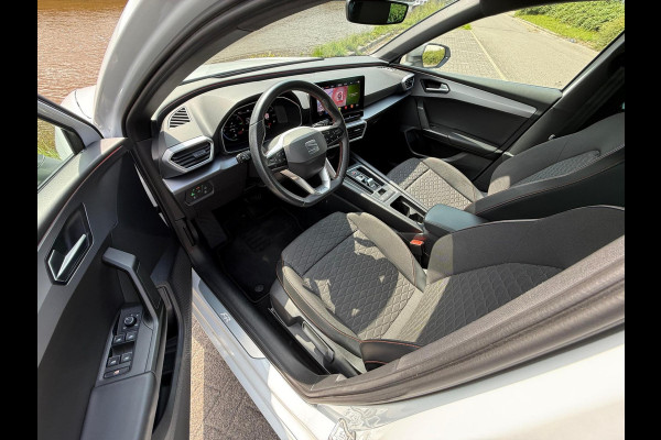 Seat Leon Sportstourer 1.4 TSI eHybrid PHEV FR digi daschboard vol opties mooie auto