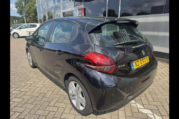 Peugeot 208 1.2 PureTech Signature NL-auto/Navi/Airco/Cruise controle